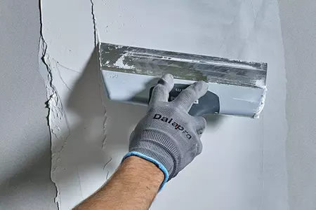 Hand filling