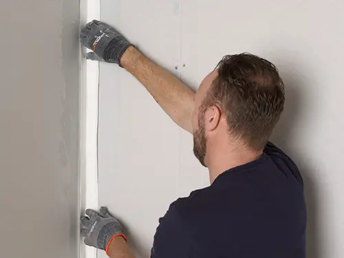 Habito Flex 83 and Levelline  – extra strong corner bead