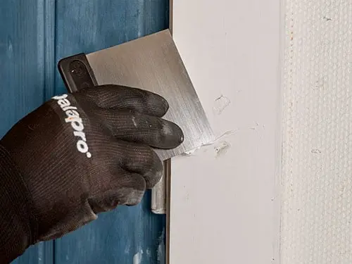 Dalapro Wood Finish – white, high-quality, fine-grade wood filler