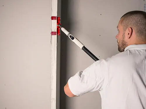 Habito and Levelline corner bead – extra strong, resistant to cracks and wear